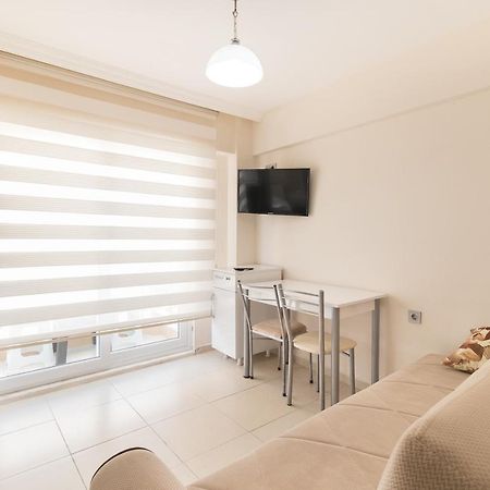 Apartments Near To City Center And Beach マルマリス エクステリア 写真